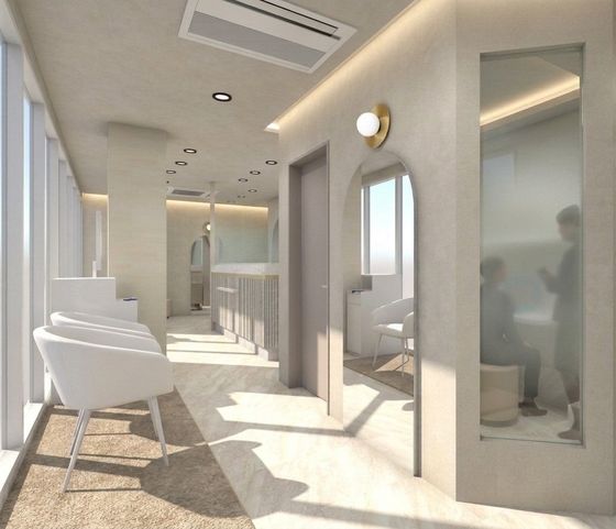 蕨駅東口歯科クリニック おの の院内完成予想図。白を基調とした明るい待合スペースと受付カウンター